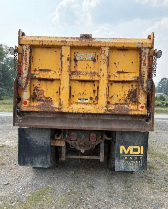 Image of Mack GU713 equipment image 3