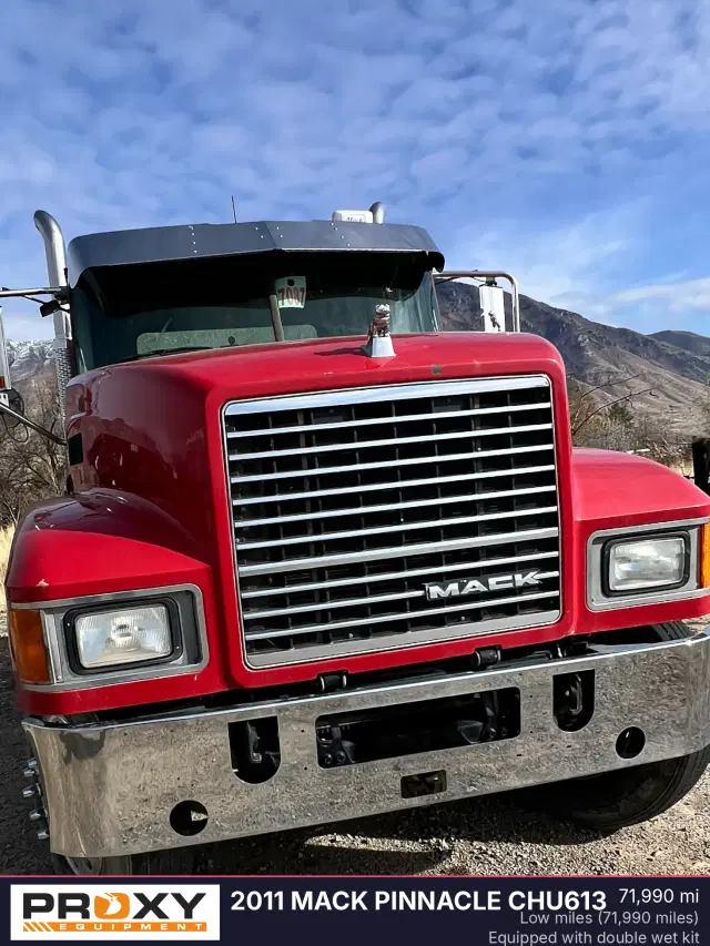 Image of Mack Pinnacle CHU613 equipment image 3