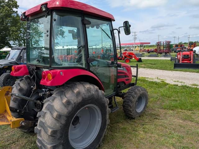 Image of Mahindra 5010 equipment image 4