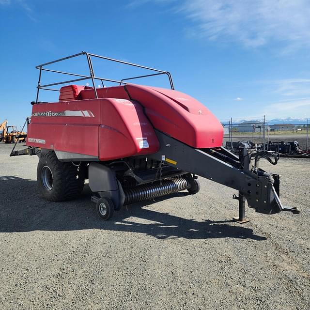 Image of Massey Ferguson 2170XD equipment image 3