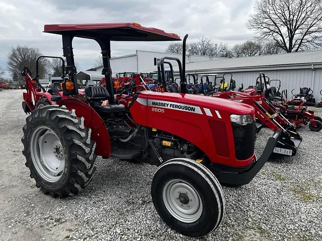 Image of Massey Ferguson 2605 equipment image 3