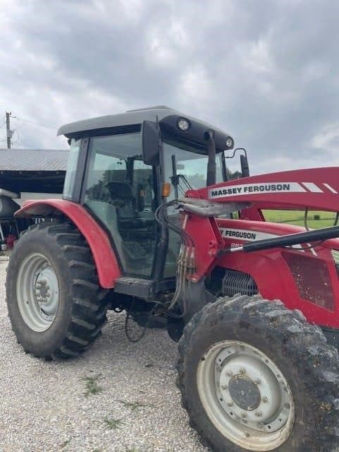 Image of Massey Ferguson 2670 HD equipment image 2