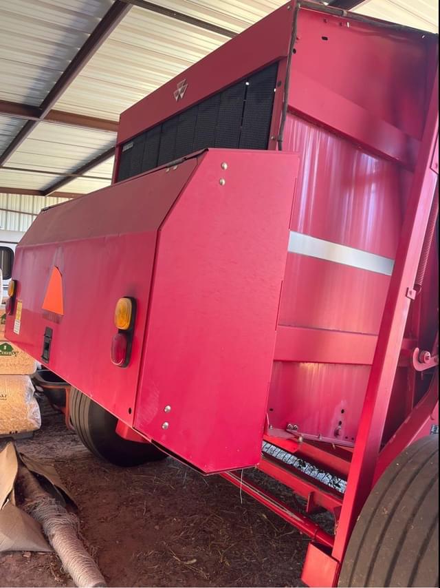 Image of Massey Ferguson 2856A equipment image 4