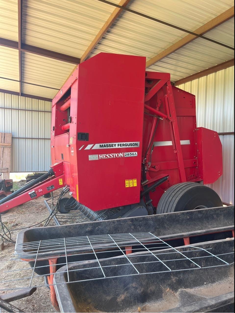 2011 Massey Ferguson 2856A Equipment Image0