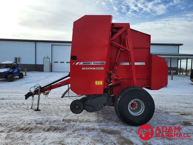 Image of Massey Ferguson 2856A equipment image 2