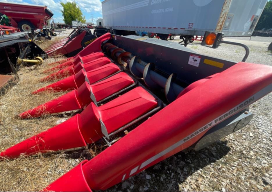 2011 Massey Ferguson 3000 Equipment Image0
