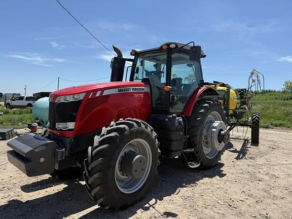 Image of Massey Ferguson 8670 Primary image