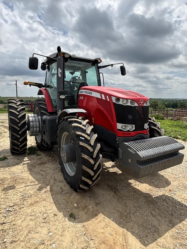 Image of Massey Ferguson 8670 equipment image 1