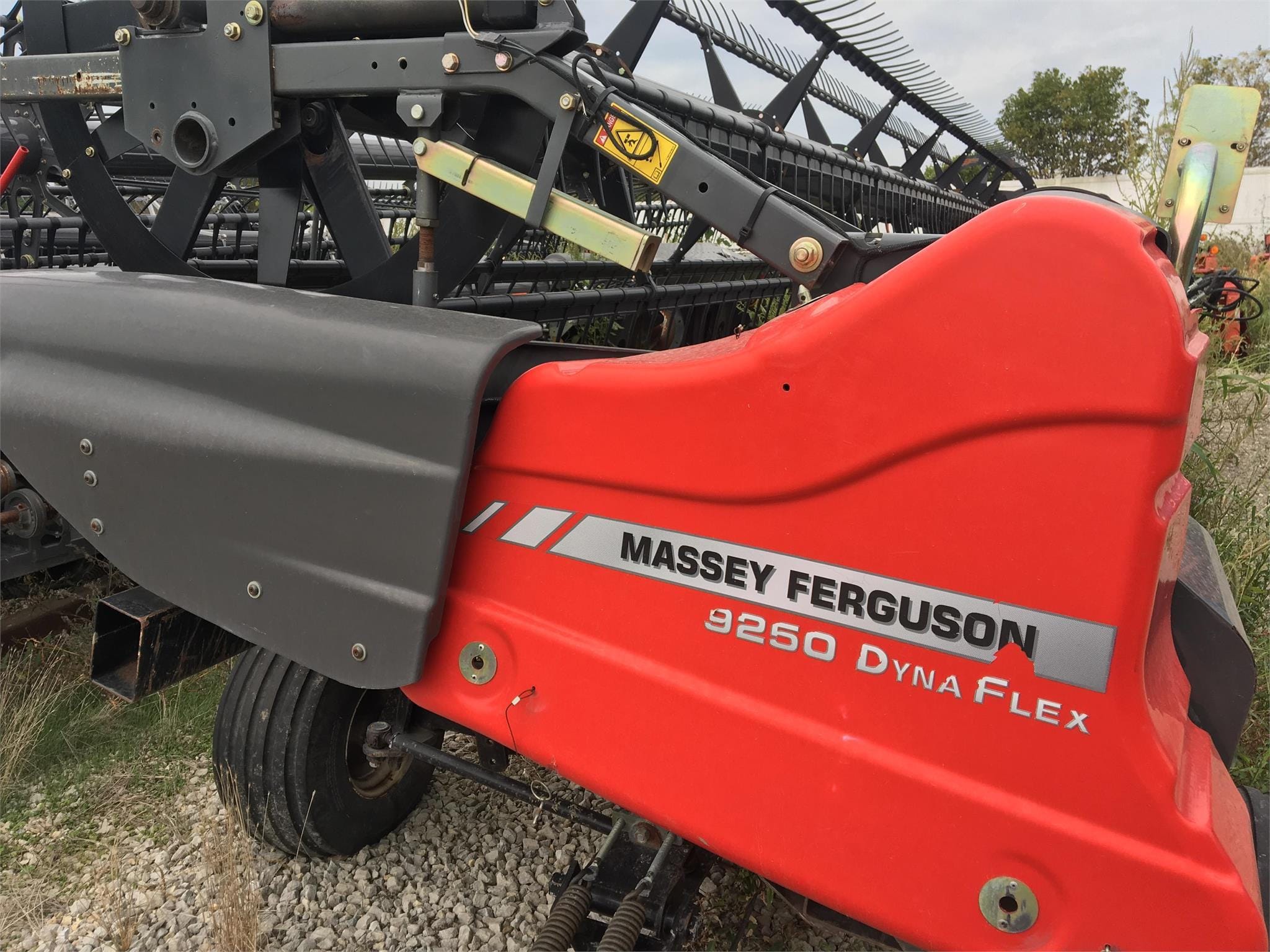 Main image Massey Ferguson 9250