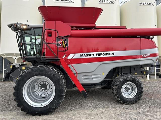 Image of Massey Ferguson 9695 equipment image 2