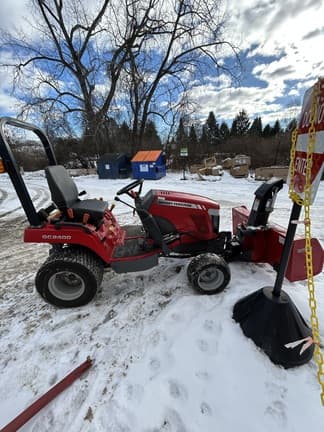 Image of Massey Ferguson GC2400 equipment image 2