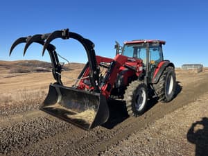 2011 McCormick Intl T90 Max Image