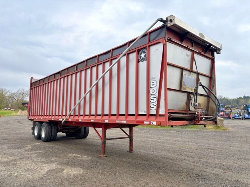 2011 Meyer 9136RT Equipment Image0