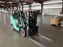 2011 Mitsubishi FGC25N Image