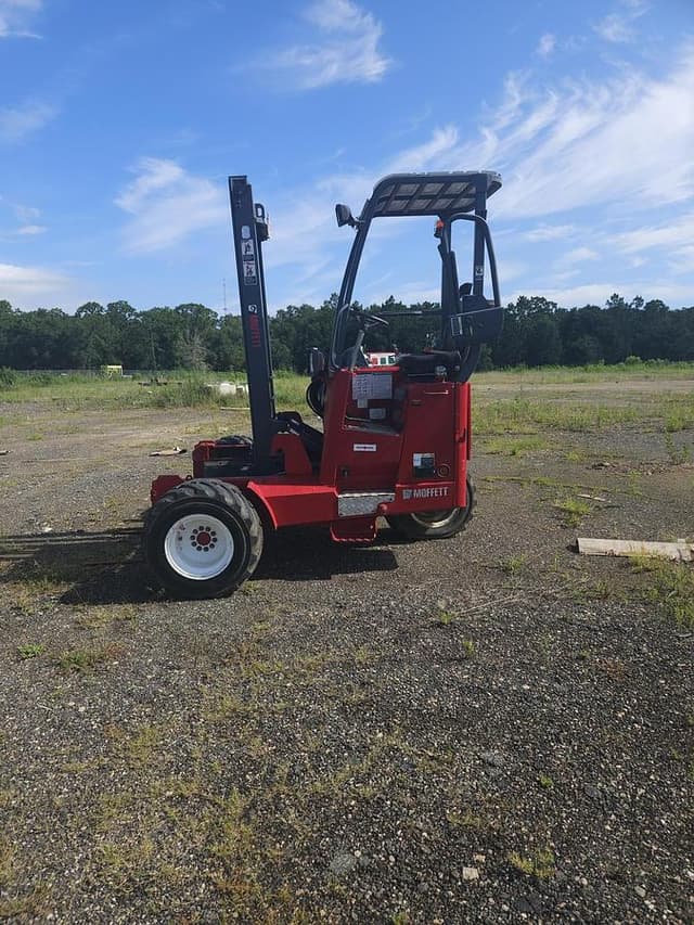 Image of Moffett M55 equipment image 1