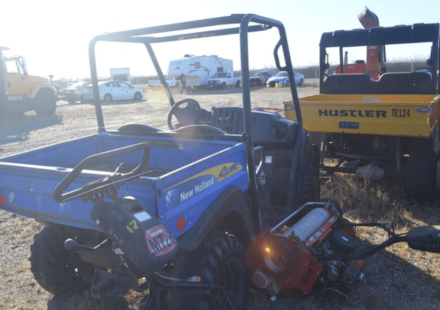 Image of New Holland 115 equipment image 3