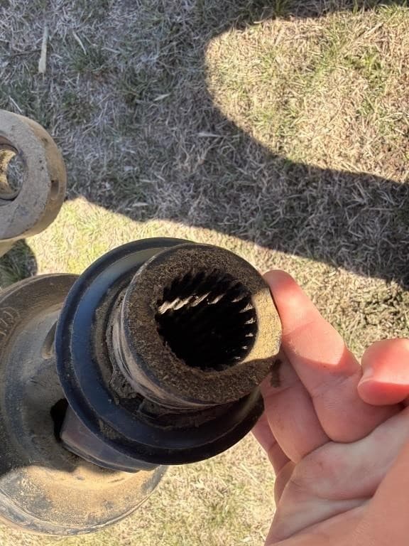 Image of New Holland BB9080 equipment image 3