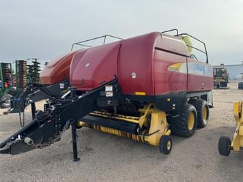 Main image New Holland BB9080