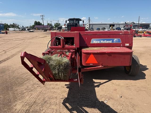 Image of New Holland BC5070 equipment image 2