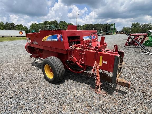 Image of New Holland BC5070 equipment image 4