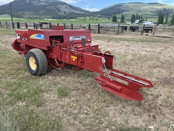 Image of New Holland BC5080 equipment image 1
