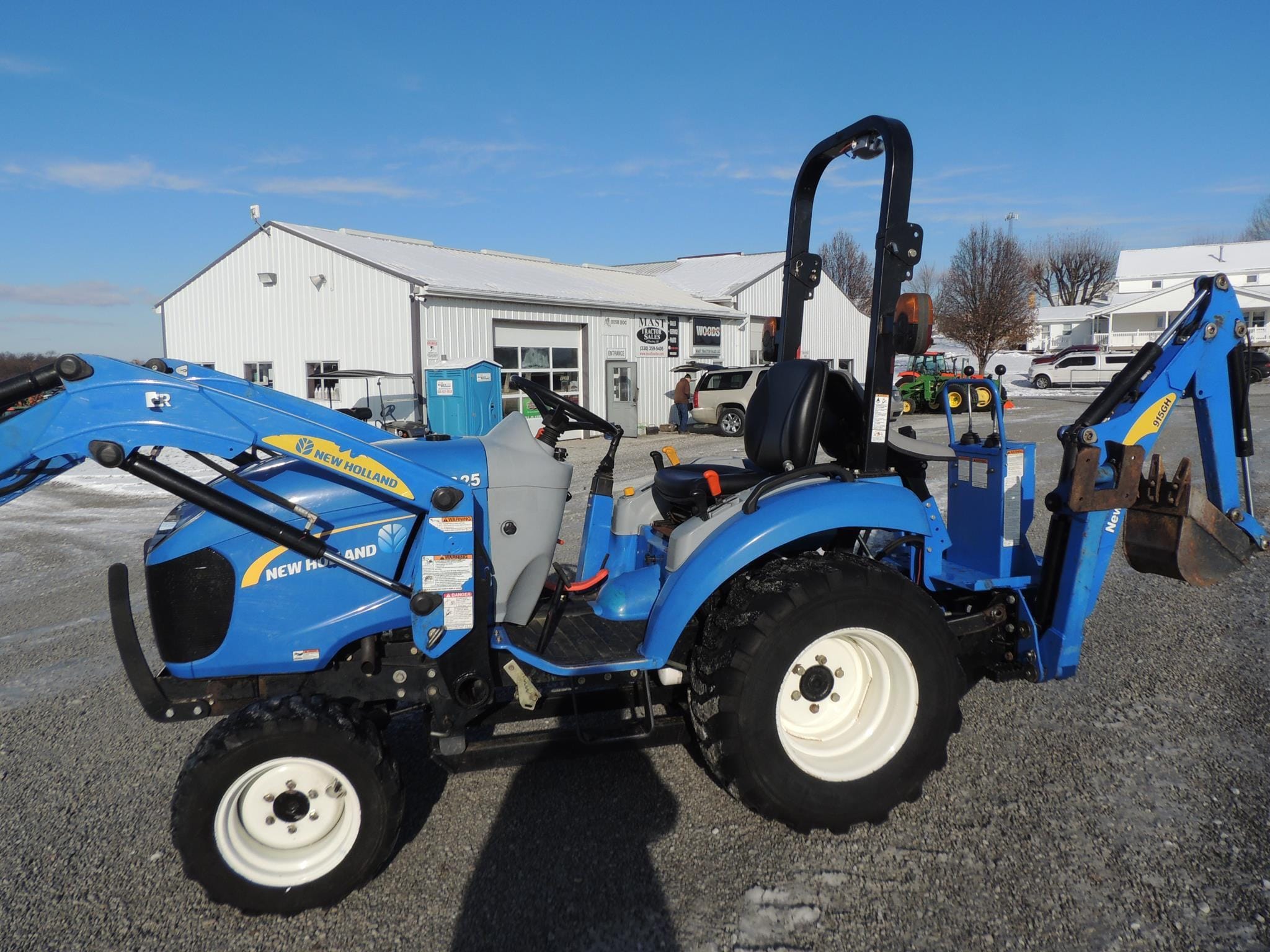 2011 New Holland Boomer 25 Equipment Image0