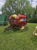 2011 New Holland BR7060 Image