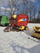 2011 New Holland BR7060 Image