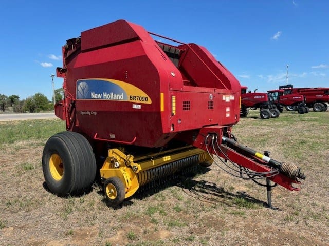 Main image New Holland BR7090 Specialty Crop