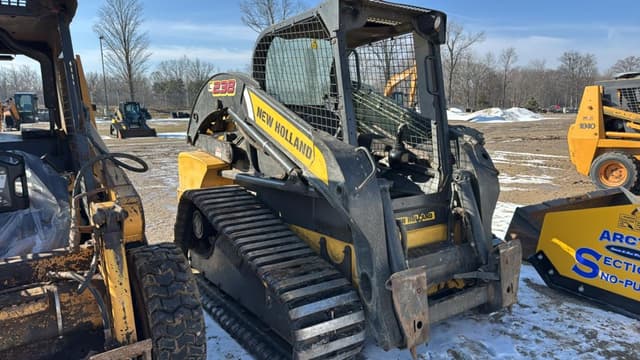 Image of New Holland C238 equipment image 4
