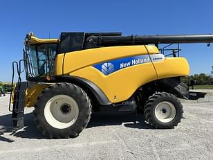 Main image New Holland CR9060