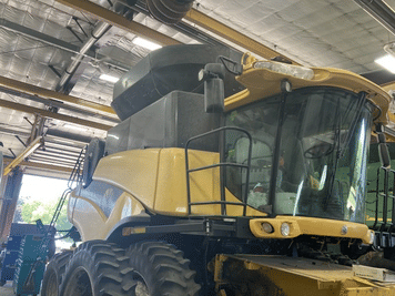 Main image New Holland CR9065
