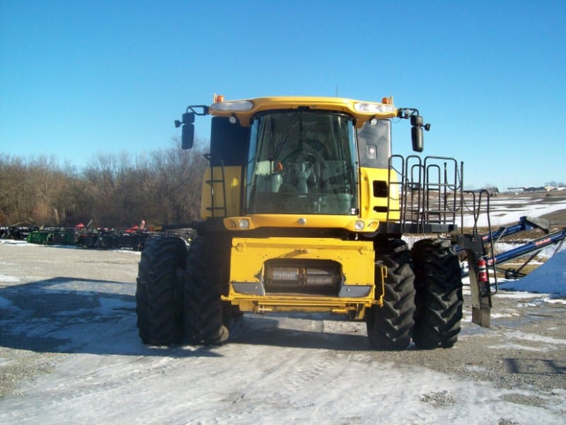 Main image New Holland CR9065