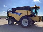 Thumbnail image New Holland CR9065 13