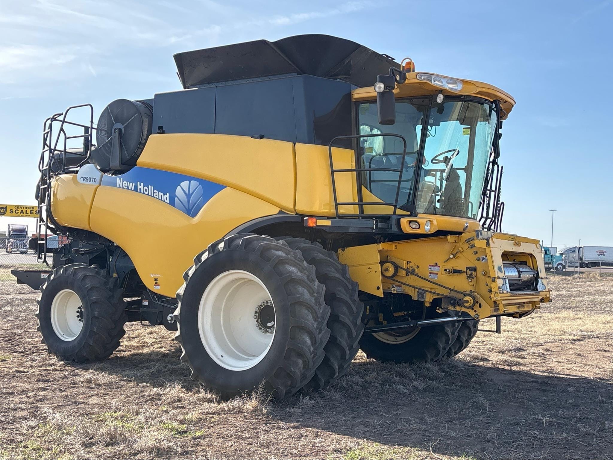 Main image New Holland CR9070