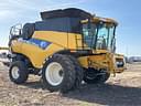 2011 New Holland CR9070 Image