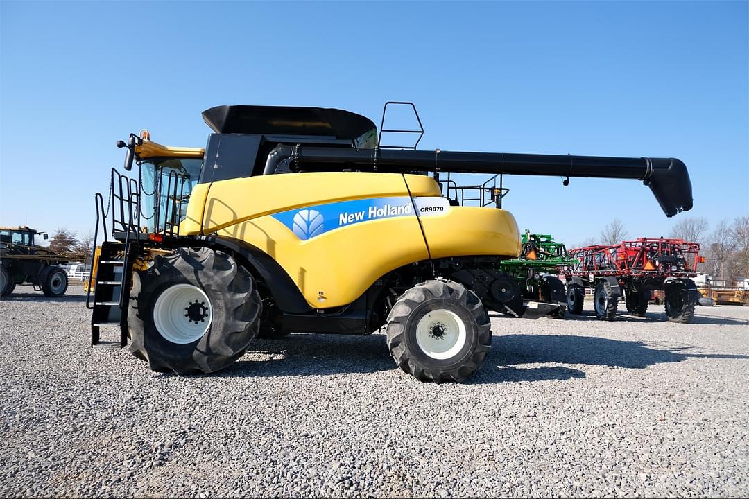 Image of New Holland CR9070 Primary image