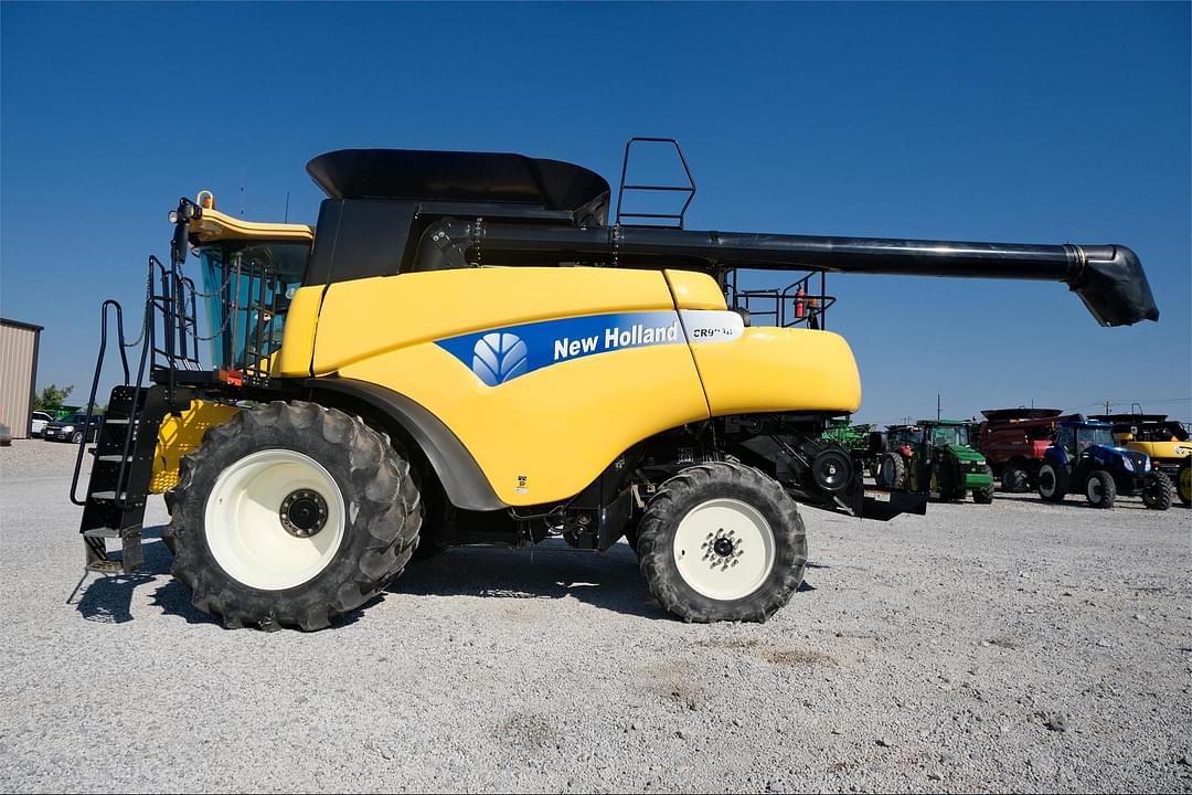 Image of New Holland CR9080 Primary image