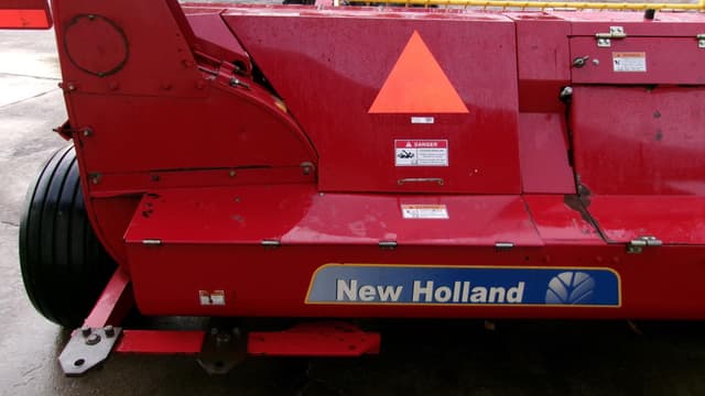 Image of New Holland FP230 equipment image 4