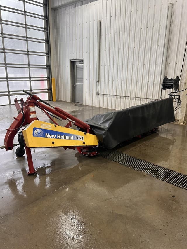 Image of New Holland H6740 equipment image 1