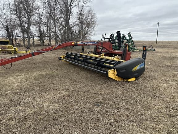 Image of New Holland H7150 Primary image