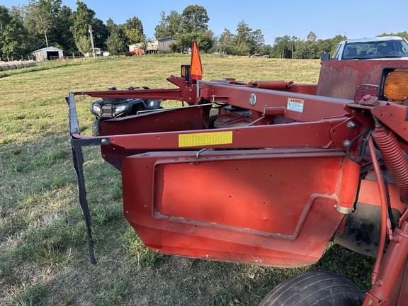 Image of New Holland H7320 equipment image 4