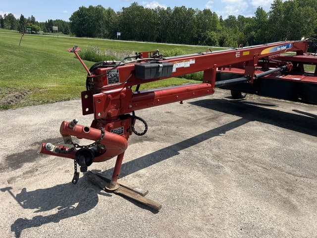 Image of New Holland H7450 equipment image 2