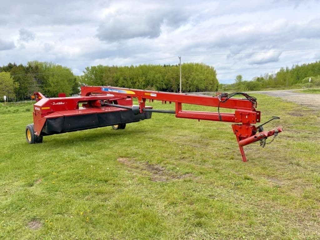 Image of New Holland H7450 Primary image