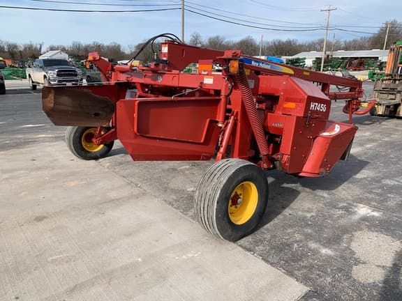 Image of New Holland H7450 equipment image 3