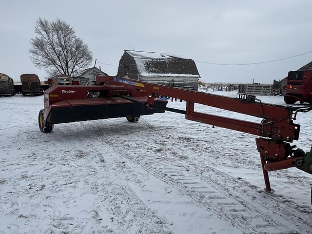 Image of New Holland H7450 equipment image 1