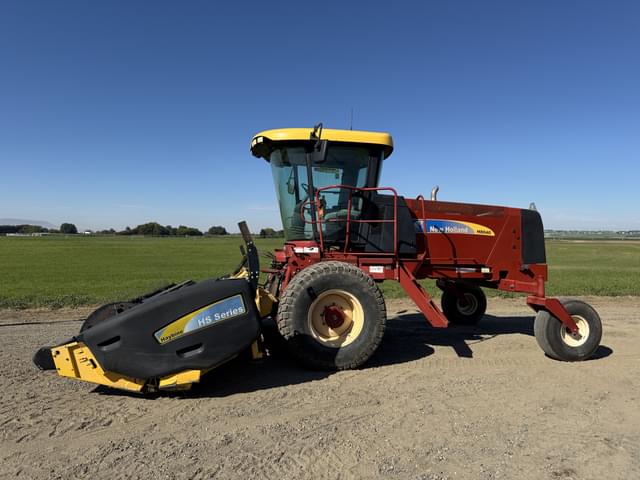 Image of New Holland H8040 equipment image 1