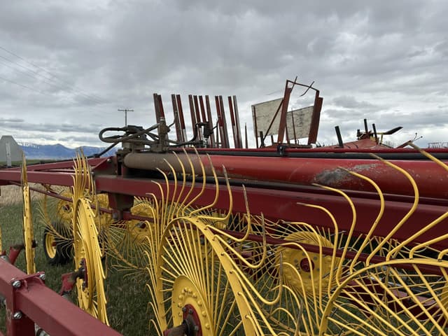 Image of New Holland HT154 equipment image 2