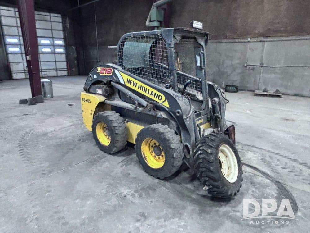 Image of New Holland L218 Primary image