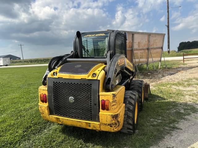 Image of New Holland L220 equipment image 3